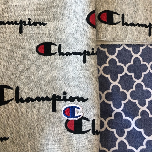Champion, size S, grey patterned, cropped crew-neck sweater - Picture 5 of 5